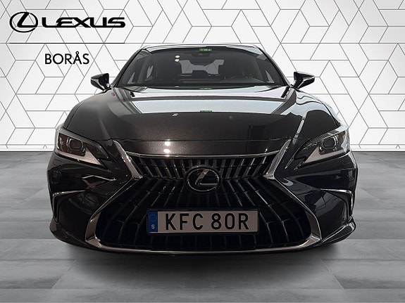 Lexus ES300h 5 of 21
