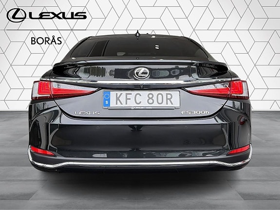 Lexus ES300h 4 of 21