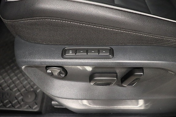 Volkswagen Tiguan Allspace 11 of 15