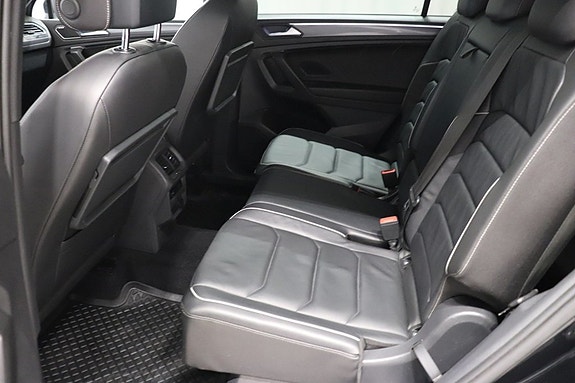 Volkswagen Tiguan Allspace 8 of 15