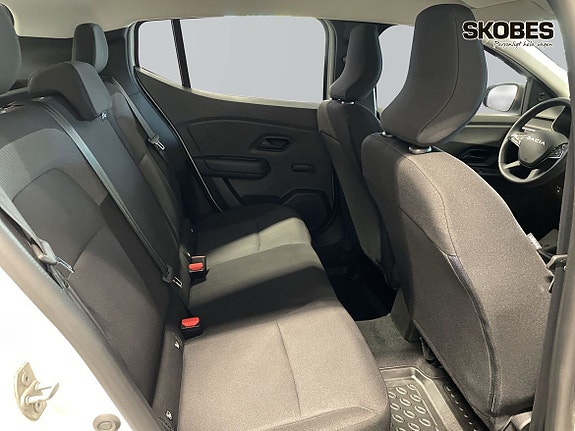 Dacia Sandero 10 of 19