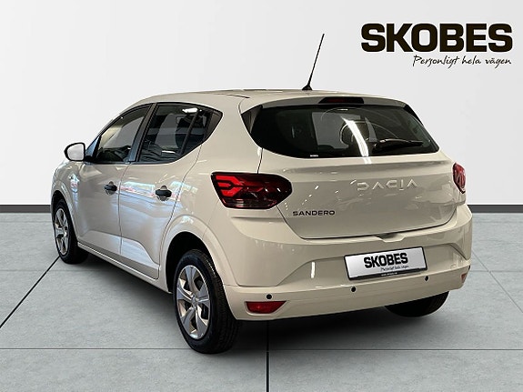 Dacia Sandero 5 of 19