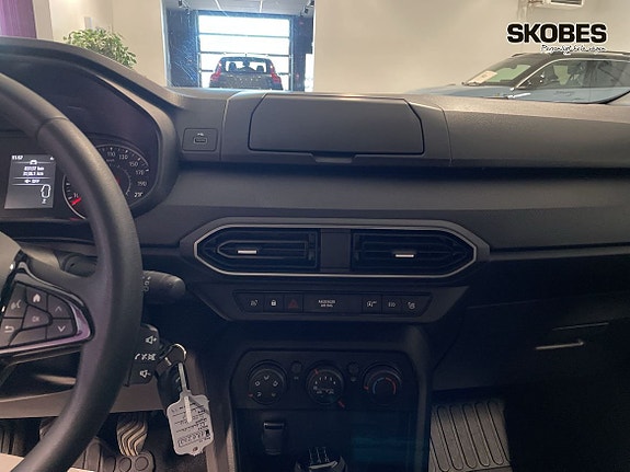 Dacia Sandero 14 of 19