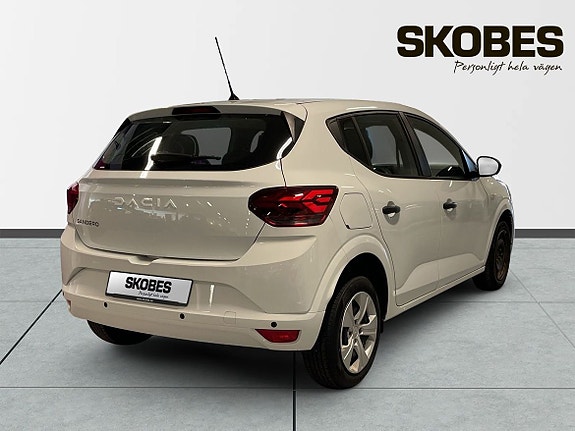 Dacia Sandero 7 of 19