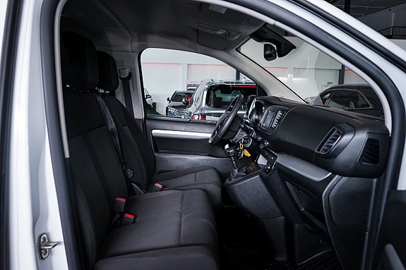 Toyota Proace Verso 30 of 30