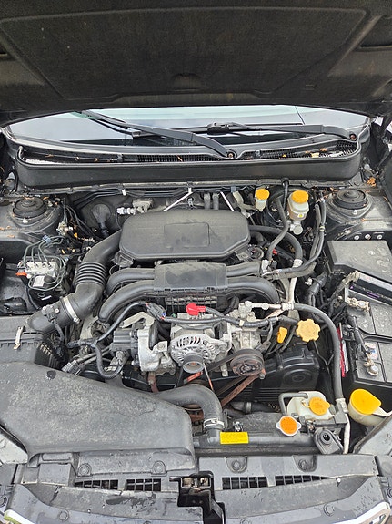 Subaru Legacy 7 of 12
