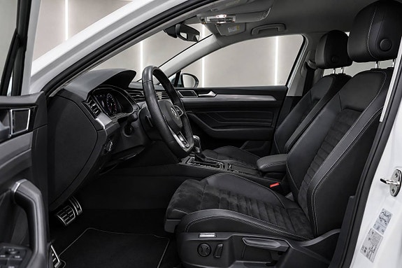 Volkswagen Passat 8 of 28