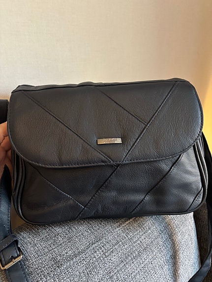 Product image 1 of 8