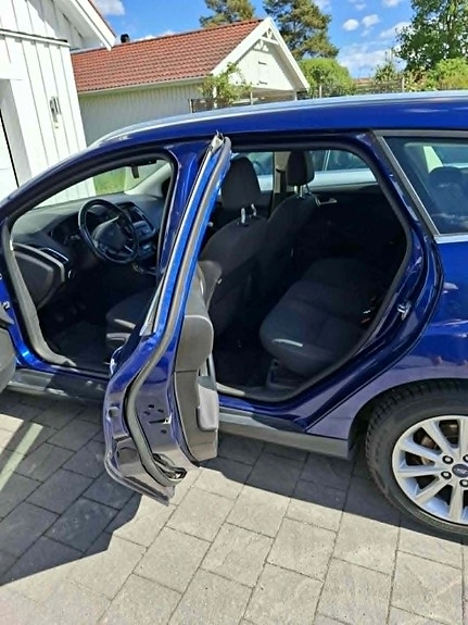 Ford Focus 3 of 4