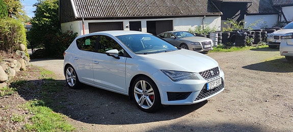 Seat Leon 2 of 10