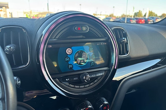 MINI Countryman Cooper 15 of 23