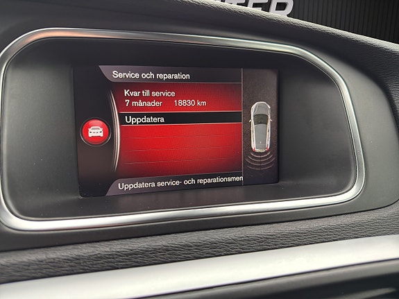 Volvo V40 18 of 19