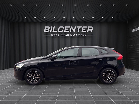 Volvo V40 4 of 19