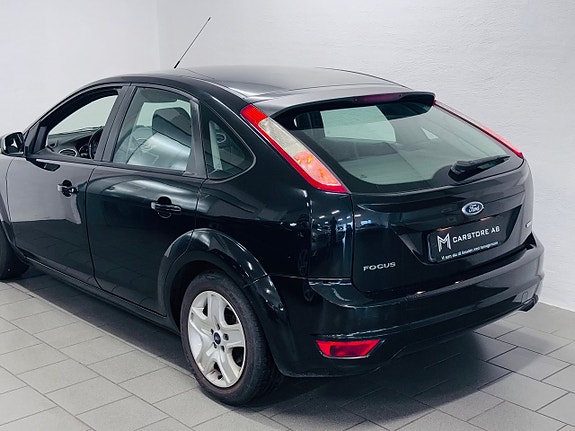 Ford Focus 15 of 15