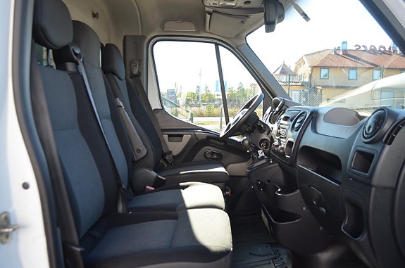 Renault Master 12 of 17