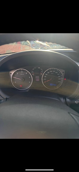 Hyundai i20 2 of 8