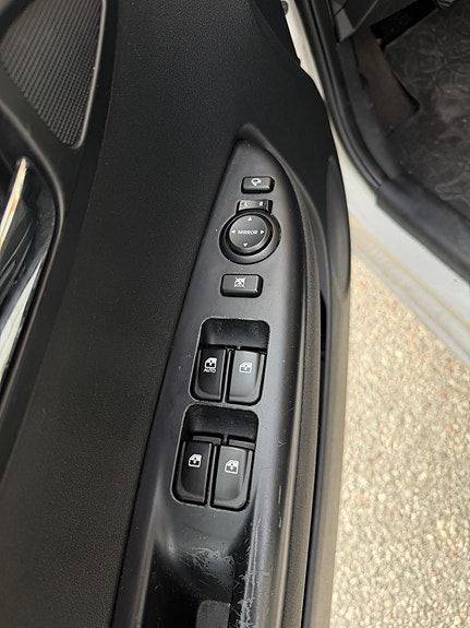 Hyundai i20 7 of 8