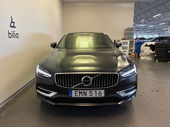 Volvo V90 2 of 18