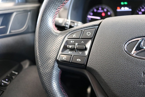 Hyundai Tucson 18 of 24