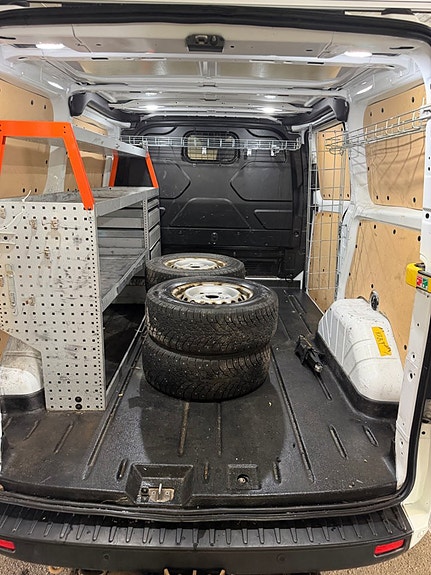 Ford Transit Custom 9 of 17