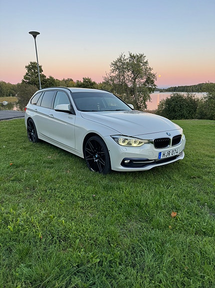 BMW 320d 2 of 24