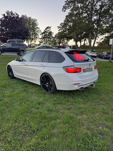 BMW 320d 5 of 24