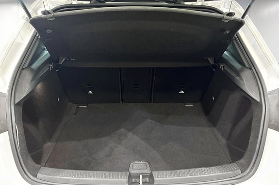 Mercedes-Benz A180 11 of 12