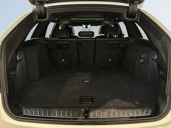 BMW 530d 12 of 27
