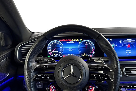Mercedes-Benz GLE53 8 of 25