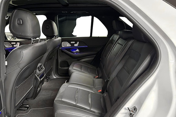 Mercedes-Benz GLE53 11 of 25
