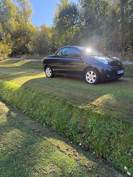 Nissan Micra C+C 10 of 10