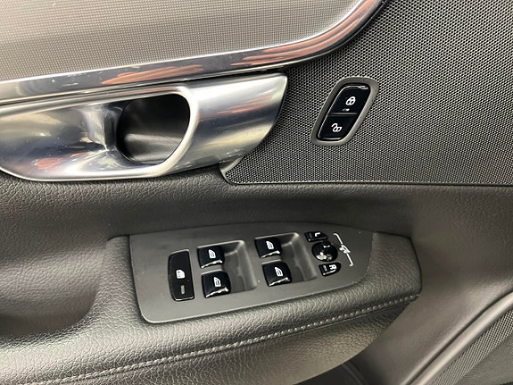 Volvo V90 Cross Country 20 of 25