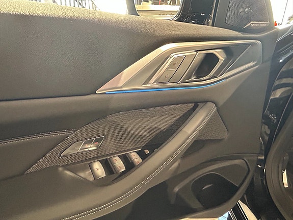BMW M4 10 of 20