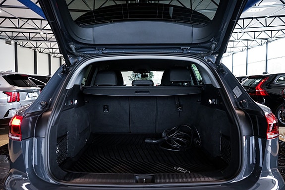 Audi Q6 e-tron 9 of 30