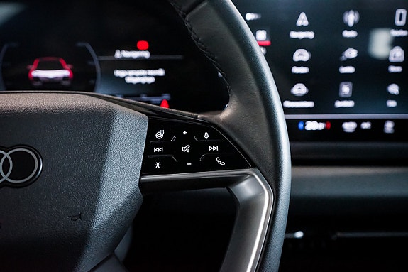 Audi Q6 e-tron 18 of 30