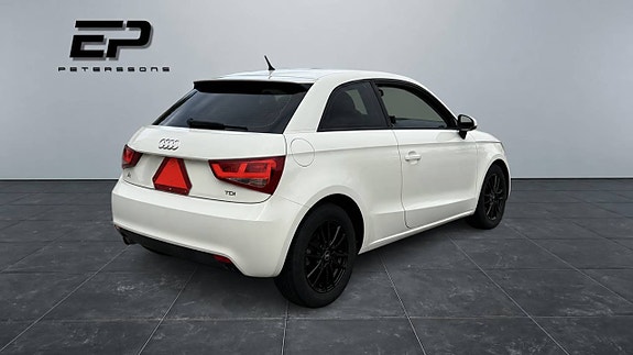 Audi A1 4 of 8
