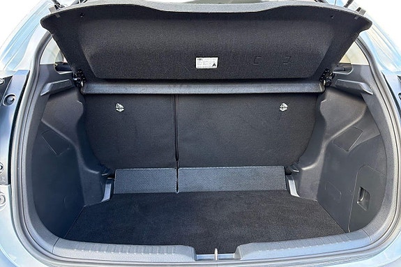 Toyota Yaris 12 of 21
