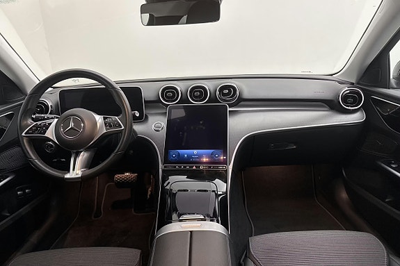 Mercedes-Benz C300 3 of 7