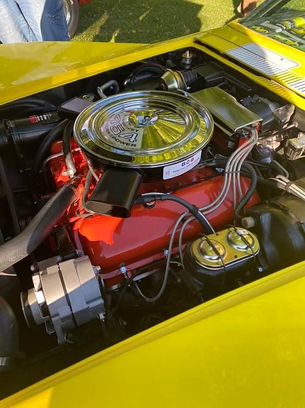 Chevrolet Corvette 11 of 14