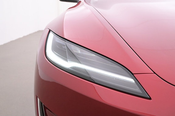 Tesla Model 3 26 of 27