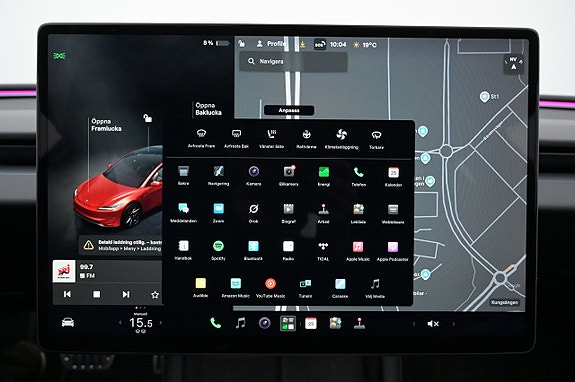 Tesla Model 3 20 of 27