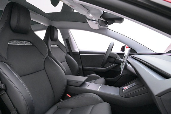 Tesla Model 3 11 of 27