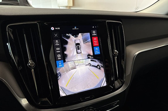 Volvo V60 19 of 25