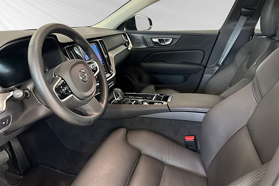 Volvo V60 7 of 25