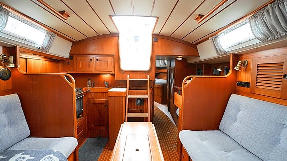 Hallberg-Rassy 36 Mk I / 1993 9 of 12