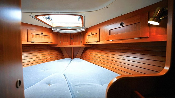 Hallberg-Rassy 36 Mk I / 1993 8 of 12
