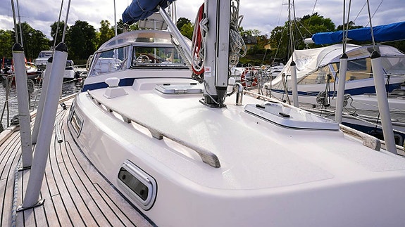 Hallberg-Rassy 36 Mk I / 1993 3 of 12