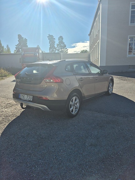 Volvo V40 Cross Country 5 of 10