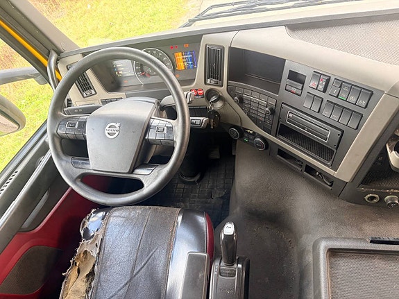 Volvo FM 10 of 12