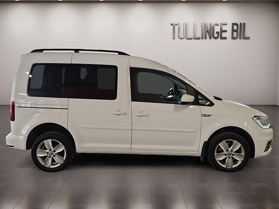 Volkswagen Caddy 6 of 17
